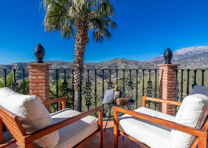 Malaga Hills Double Comfort Boutique & Wellness Eco-Hotel -Adults Only-