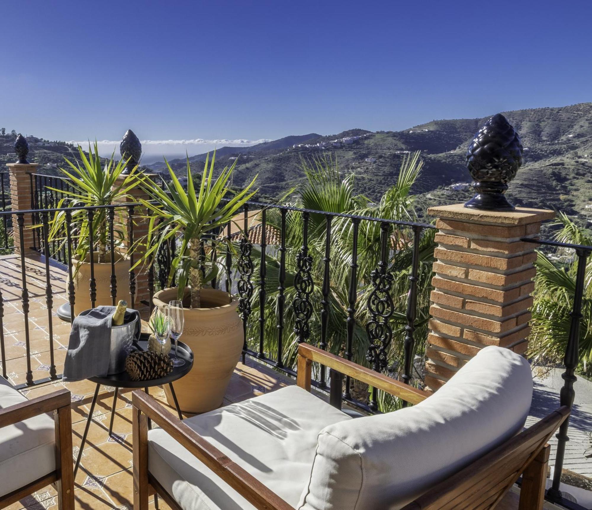 Malaga Hills Double Comfort Boutique & Wellness Eco-hotel -adults Only- Cómpeta